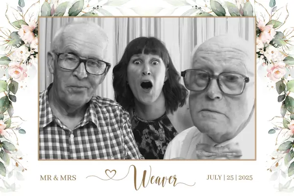 Wedding photobooth fun